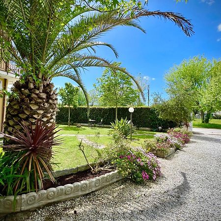 Bed&Breakfast Villa Lorena Φόρτε ντε Μάρμι Εξωτερικό φωτογραφία